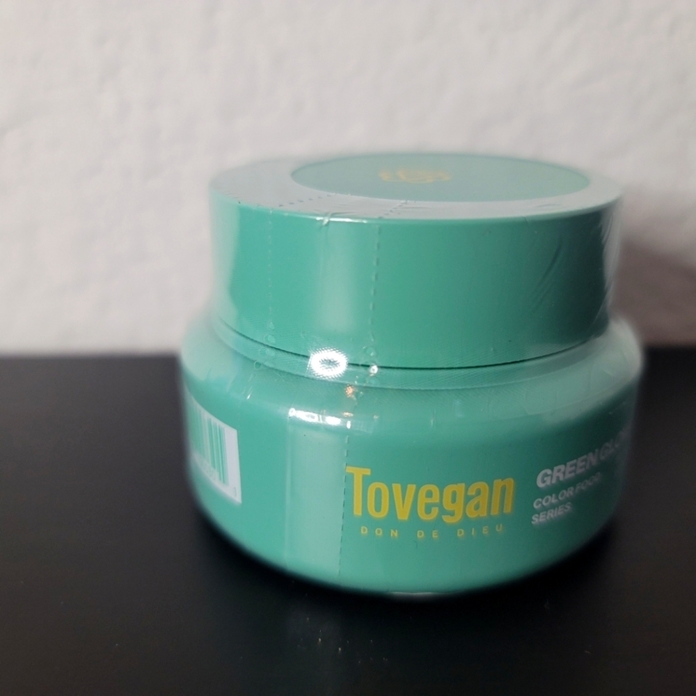Tovegan Green Glow Up cream